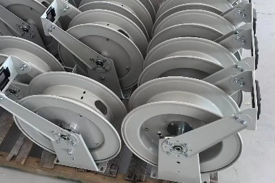 Unpainted reel Unpainted reel